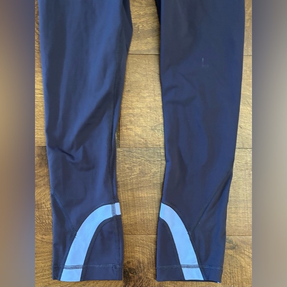 Lululemon women’s Run: Inspire Crop II leggings Sz 2 - Picture 8 of 15